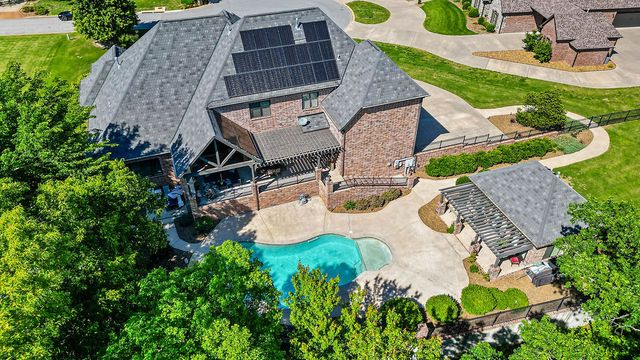 11284 Talamore Boulevard, Bentonville, AR 72712