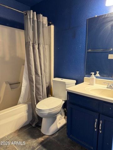 1814 W CHEYENNE Drive, Chandler, AZ 85224