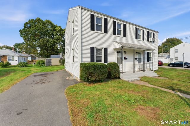 92 Seaman Circle, Manchester, CT 06040