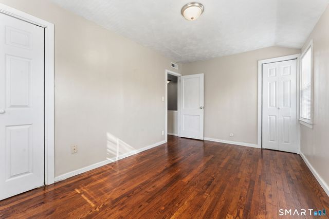 92 Seaman Circle, Manchester, CT 06040