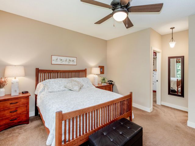 2621 Cardinal Court, North Saint Paul, MN 55109