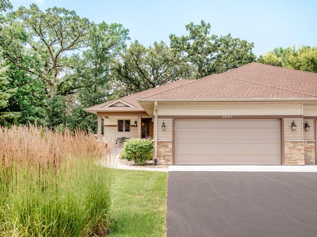 2621 Cardinal Court, North Saint Paul, MN 55109