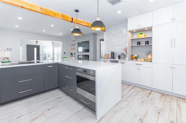 814 Monterey St, Coral Gables, FL 33134