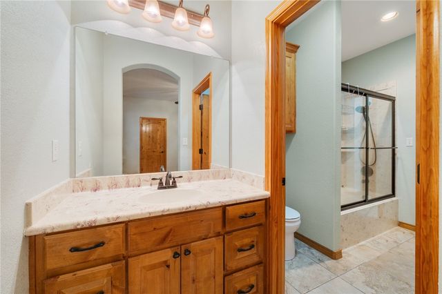 7754 Edge Cut Off Road, Hearne, TX 77859