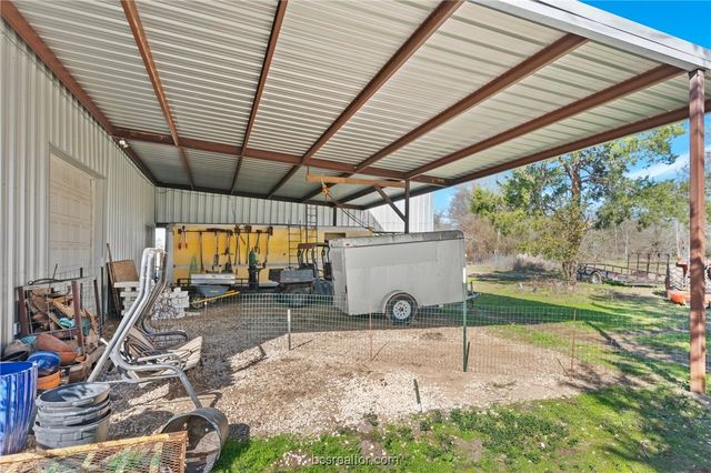 7754 Edge Cut Off Road, Hearne, TX 77859