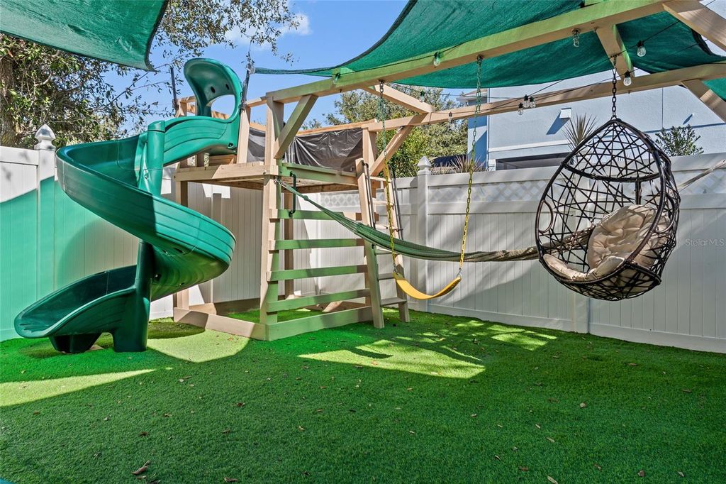 Image 31 of property listing at 7935 WINTER WREN STREET, Winter Garden, FL 34787