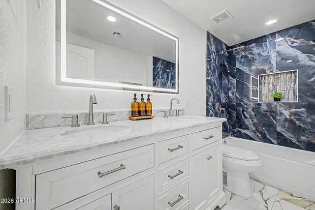 11530 S MORNINGSIDE Drive, Goodyear, AZ 85338