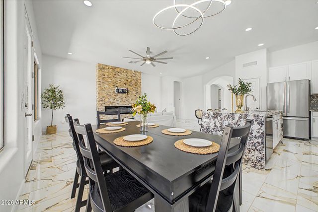 11530 S MORNINGSIDE Drive, Goodyear, AZ 85338