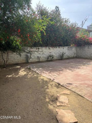 29740 Strawberry Hill Drive, Agoura Hills, CA 91301