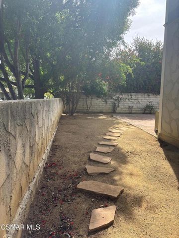 29740 Strawberry Hill Drive, Agoura Hills, CA 91301