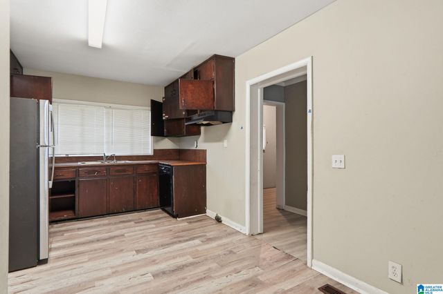 1914 ROBERTA ROAD, Birmingham, AL 35214