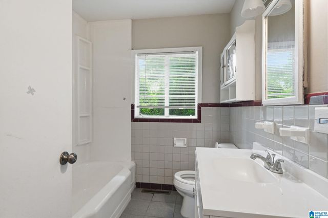 1914 ROBERTA ROAD, Birmingham, AL 35214