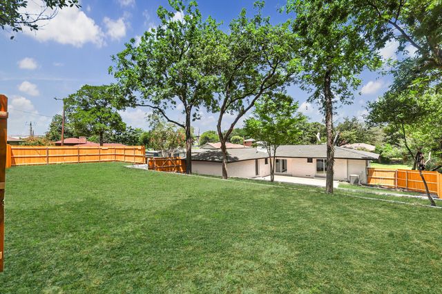 944 Timber Dell Lane, Dallas, TX 75232