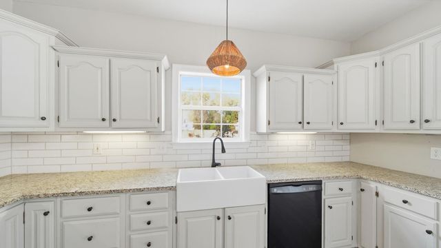 878 CHARLES PL, Munford, TN 38058