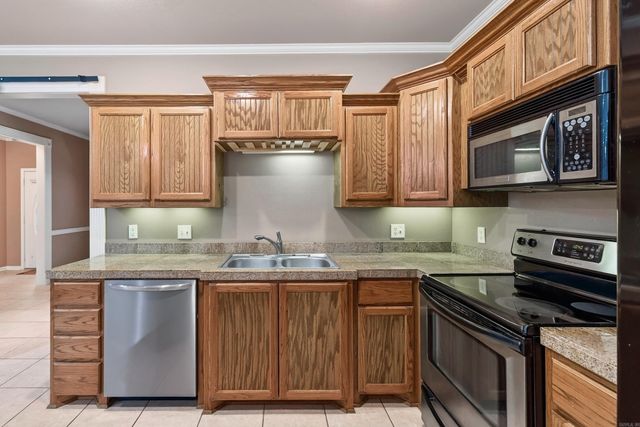 105 Chisholm Trail, Hot Springs, AR 71913
