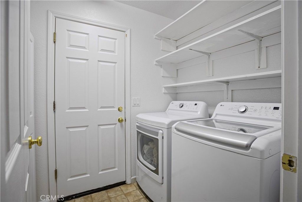 Image 12 of property listing at 2096 Betsy Ross Court, Atwater, CA 95301