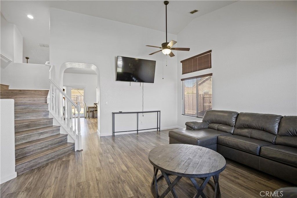 Image 5 of property listing at 2096 Betsy Ross Court, Atwater, CA 95301