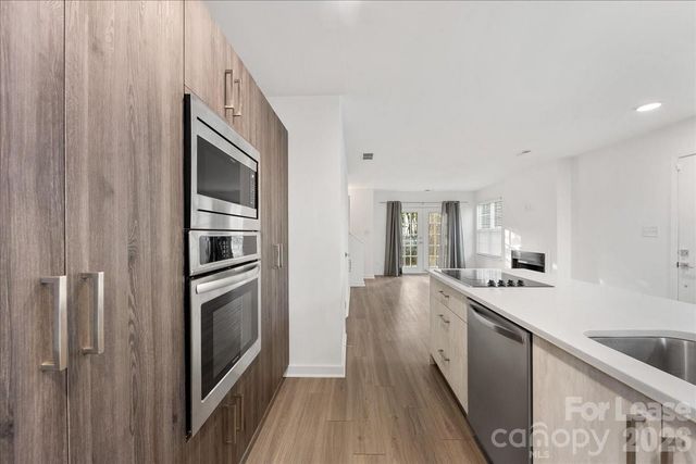 1513 Briar Creek Road B, Charlotte, NC 28205