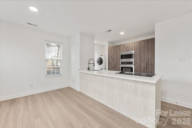 1513 Briar Creek Road B, Charlotte, NC 28205