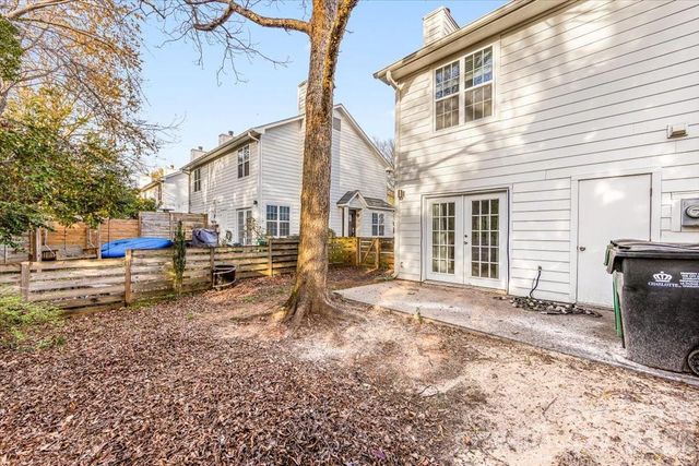 1513 Briar Creek Road B, Charlotte, NC 28205