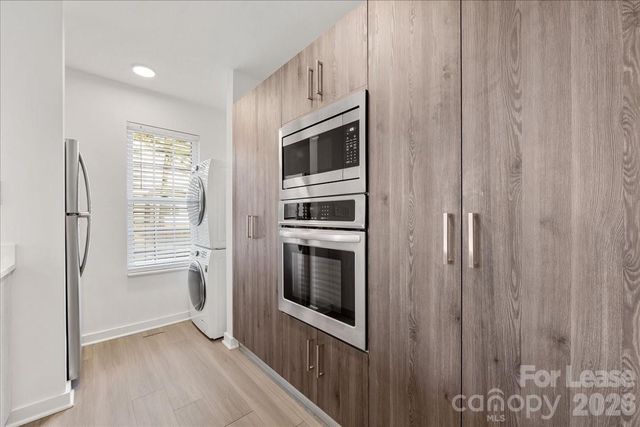 1513 Briar Creek Road B, Charlotte, NC 28205