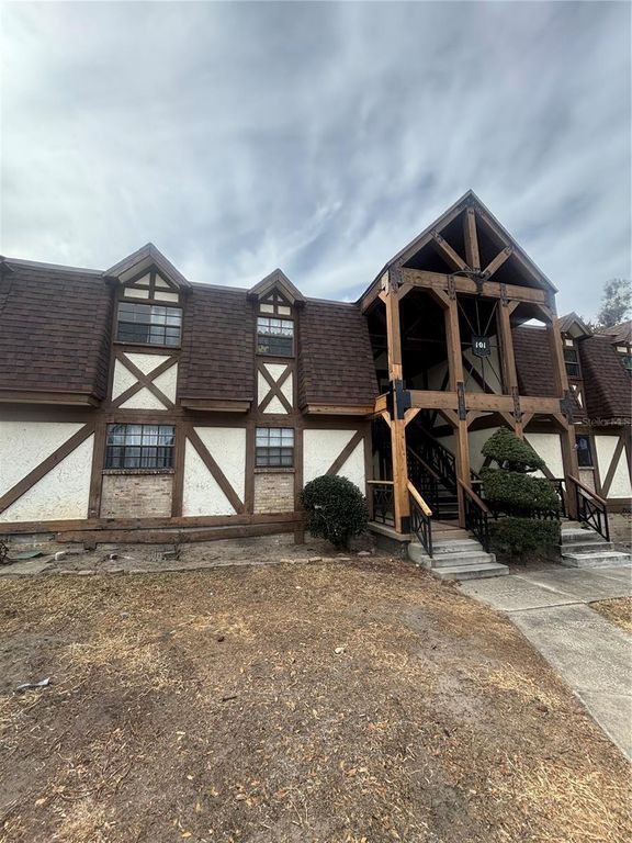 500 NEWELL HILL ROAD 101A, Leesburg, FL 34748