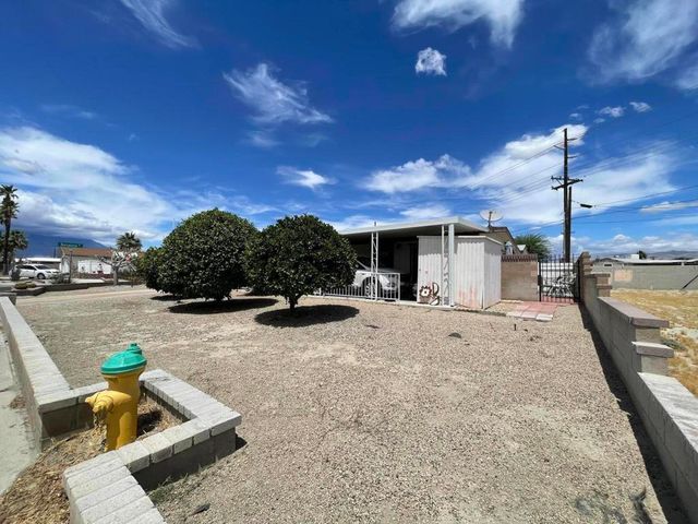 33570 Barcelona Drive, Thousand Palms, CA 92276