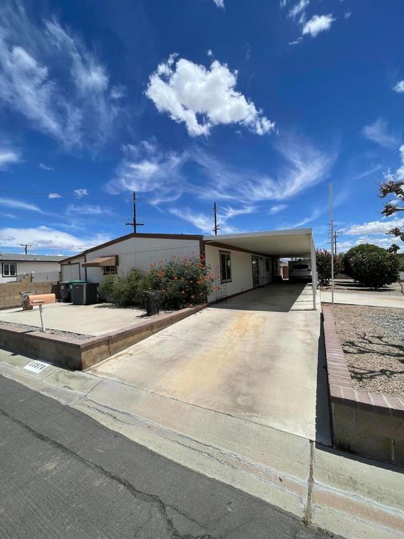 33570 Barcelona Drive, Thousand Palms, CA 92276