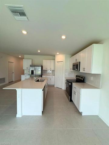17328 Cantu CT, North Fort Myers, FL 33917