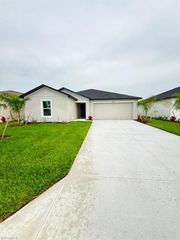 17328 Cantu CT, North Fort Myers, FL 33917