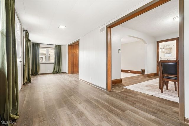 810 Taylor Street SW, Massillon, OH 44647