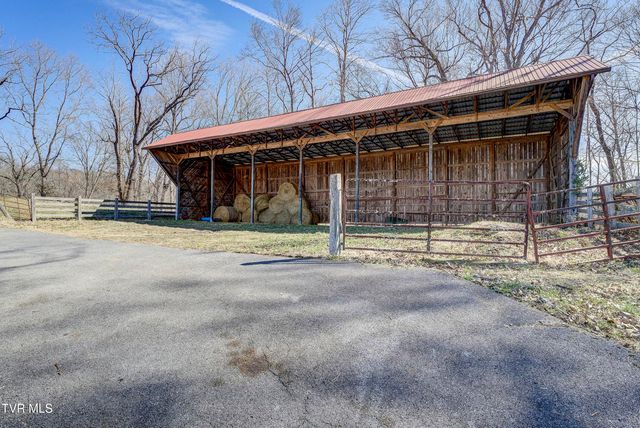 373 Dalewood Road, Johnson City, TN 37601