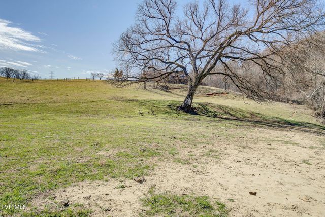 373 Dalewood Road, Johnson City, TN 37601