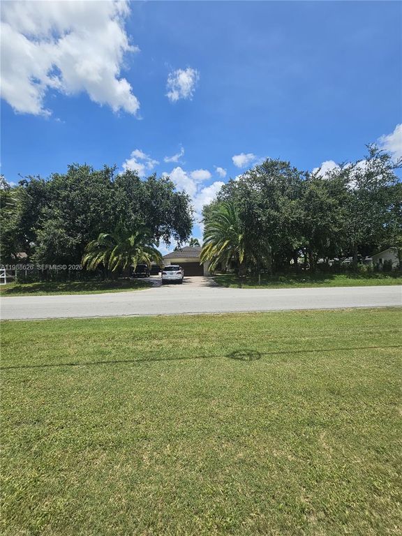 30705 SW 197th Avenue, Homestead, FL 33030