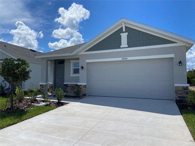 32354 WEATHERED OAK DRIVE, Wesley Chapel, FL 33543