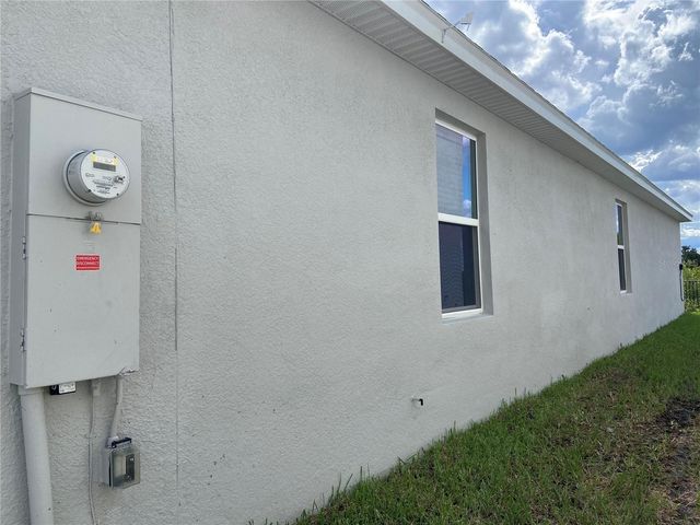 32354 WEATHERED OAK DRIVE, Wesley Chapel, FL 33543