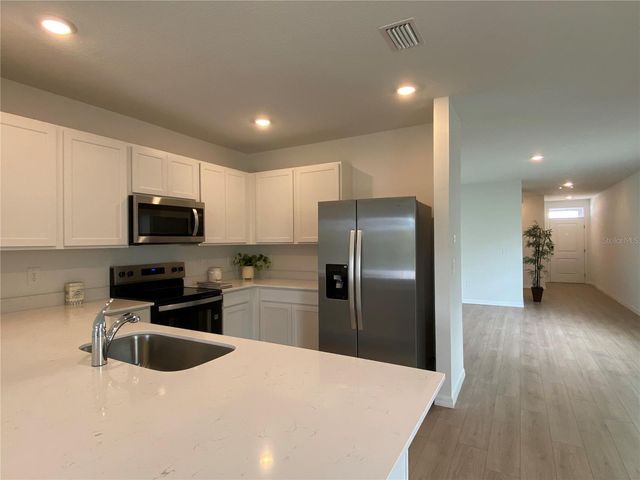 32354 WEATHERED OAK DRIVE, Wesley Chapel, FL 33543