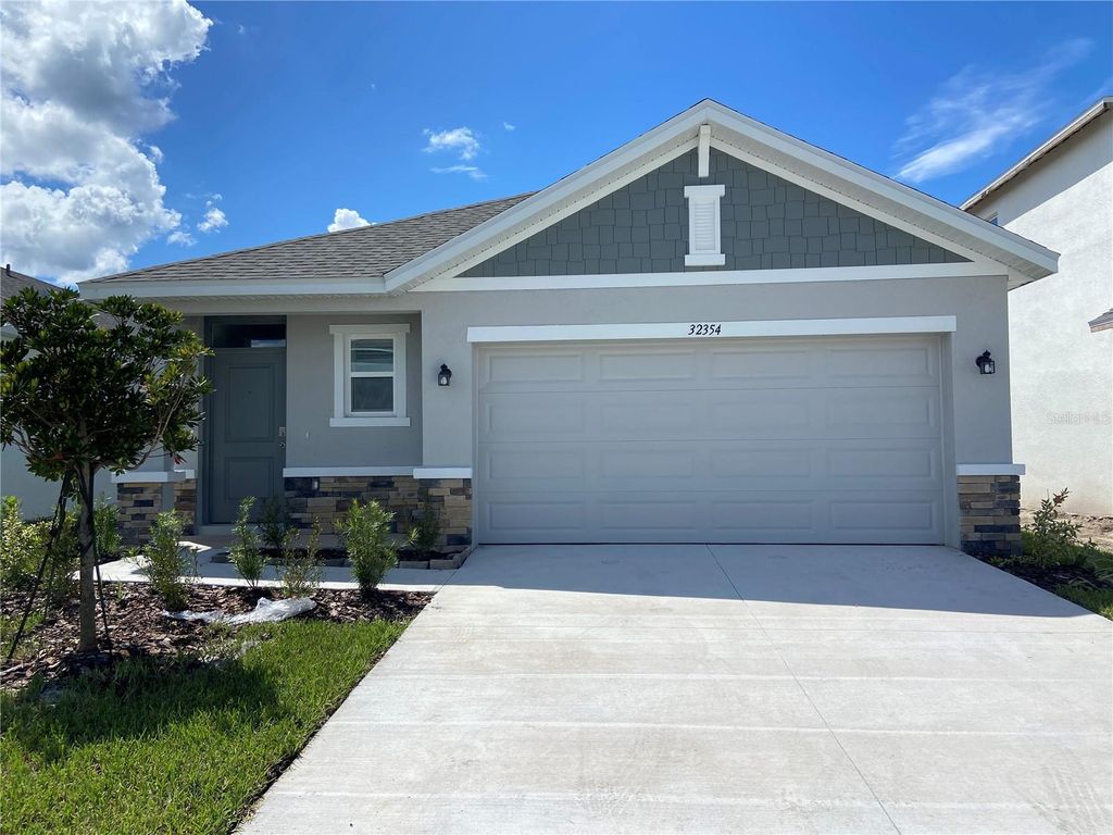 32354 WEATHERED OAK DRIVE, Wesley Chapel, FL 33543