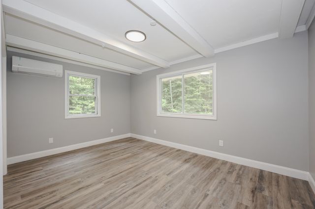 877 St Johnsbury Road, Littleton, NH 03561