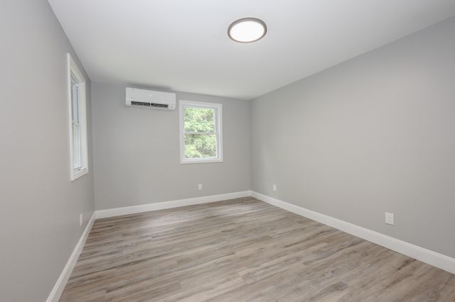 877 St Johnsbury Road, Littleton, NH 03561