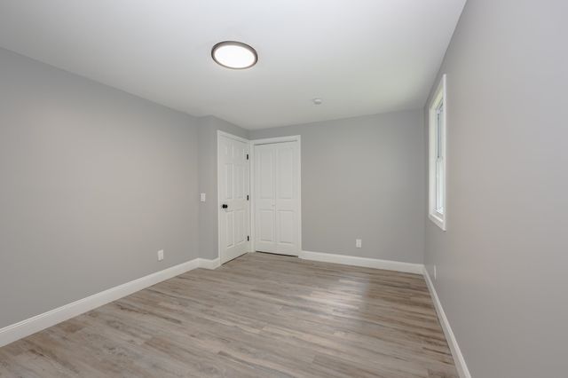 877 St Johnsbury Road, Littleton, NH 03561