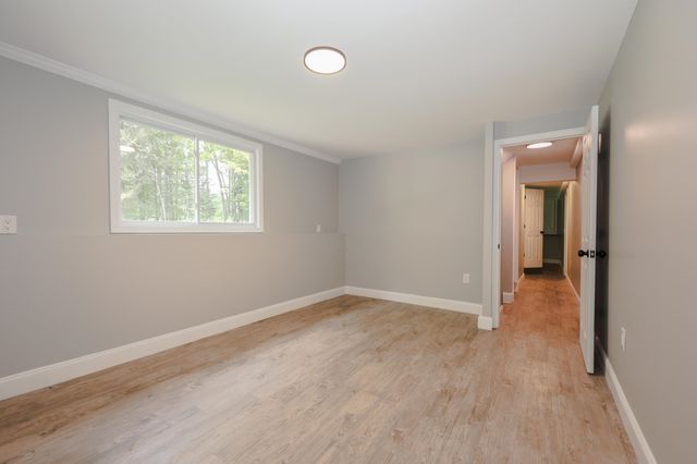 877 St Johnsbury Road, Littleton, NH 03561