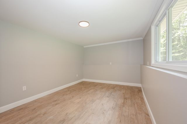 877 St Johnsbury Road, Littleton, NH 03561