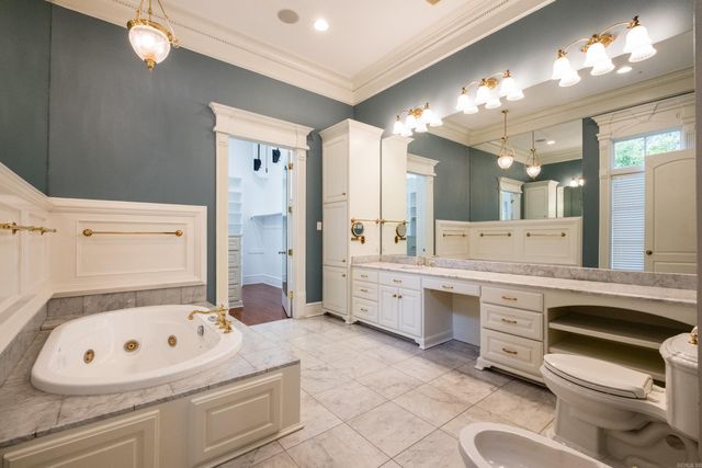 48 Chenal Circle, Little Rock, AR 72223