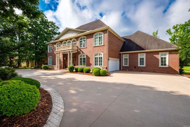 48 Chenal Circle, Little Rock, AR 72223