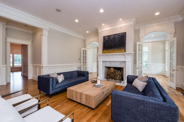48 Chenal Circle, Little Rock, AR 72223