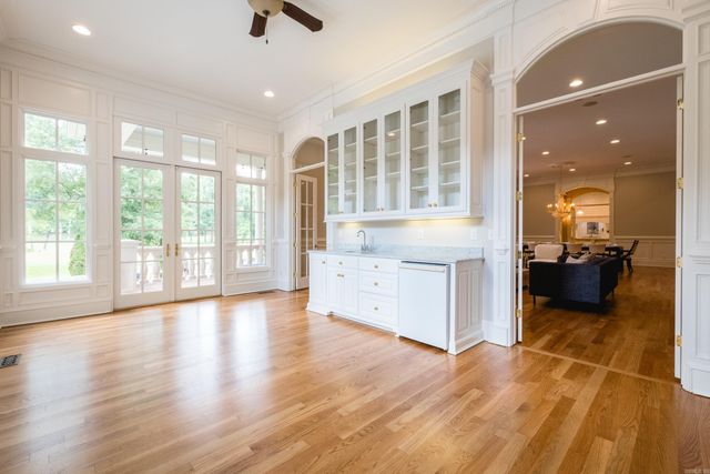 48 Chenal Circle, Little Rock, AR 72223