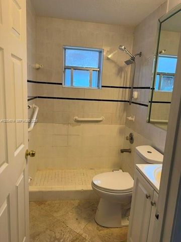 7599 W 4th Court, Hialeah, FL 33014