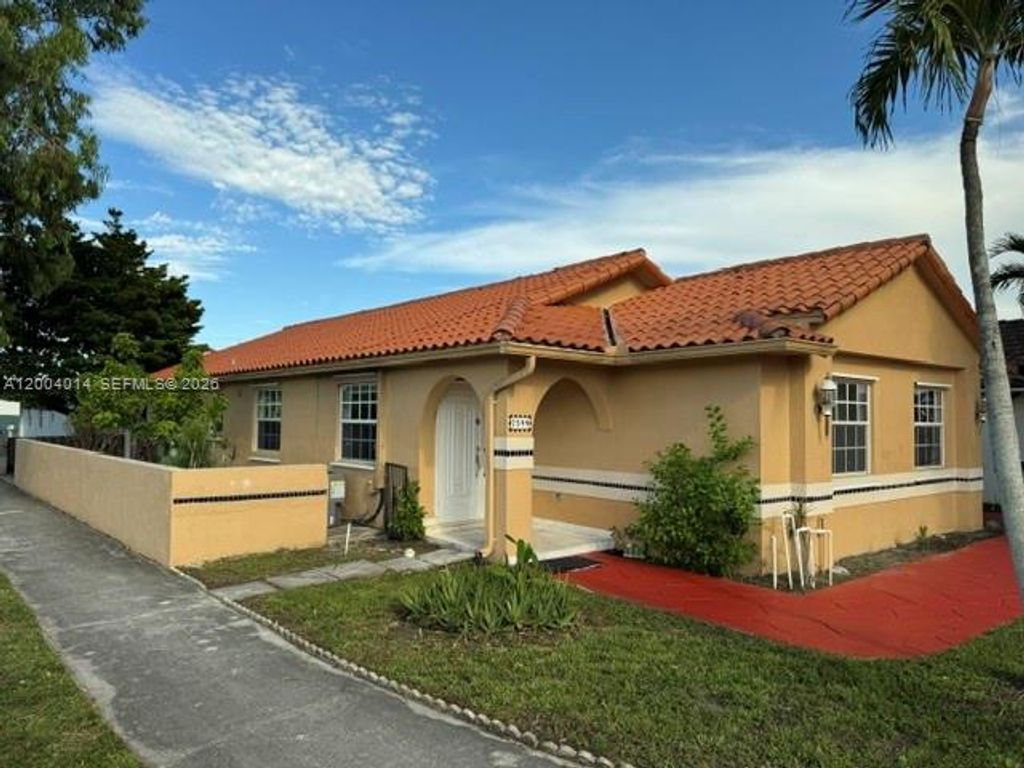 7599 W 4th Court, Hialeah, FL 33014