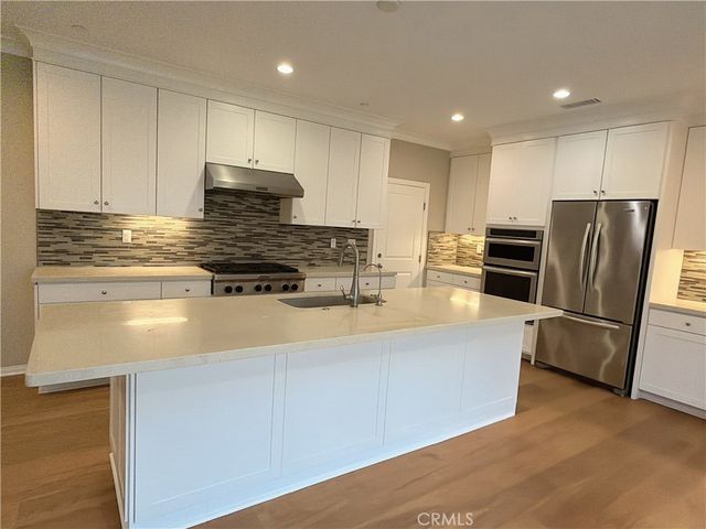 114 Mountain Violet, Irvine, CA 92620